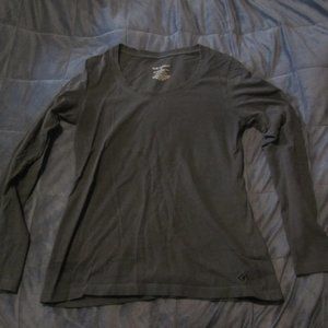 Organic scooped neck tee